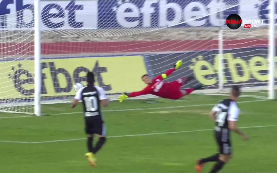 След поредната продължителна атака на гостите, Бирсент Карагарен беше намерен