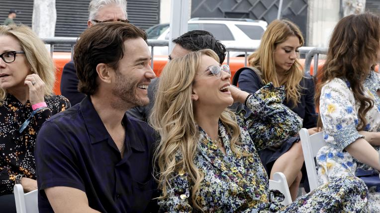  Бъдещи родители: Кейли Куоко и Том Пелфри 