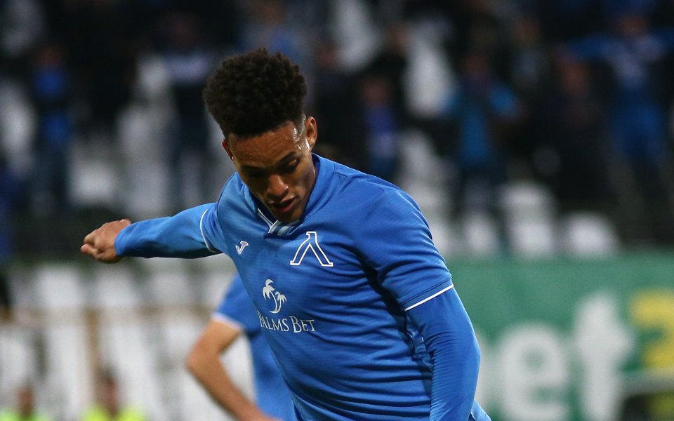 Левски пусна виртуални билети за гостуването на Септември София. Срещата