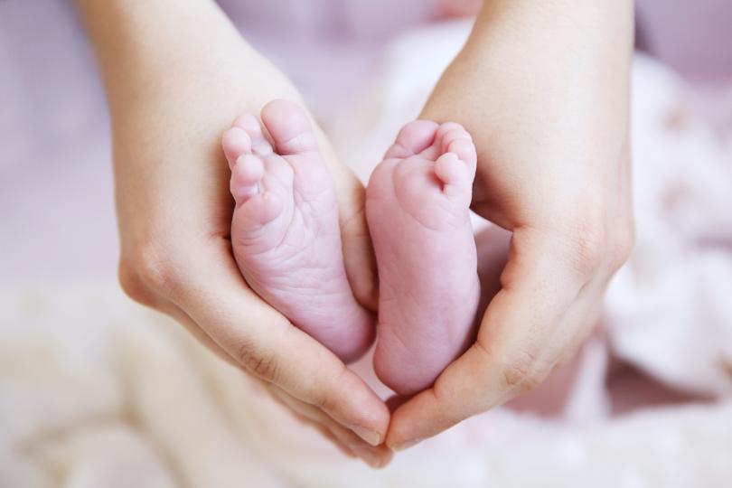 10 тенденции в бебешките имена по света за 2023