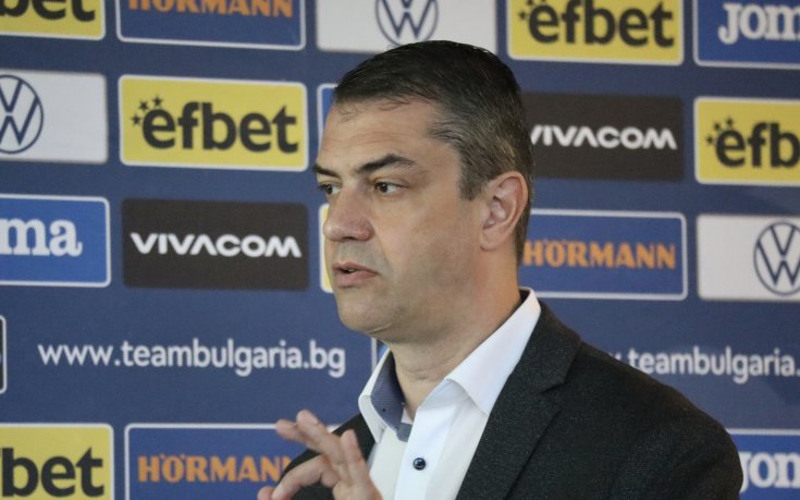 Ботев Пловдив поиска оставката на Виктор Кашай чрез официална позиция