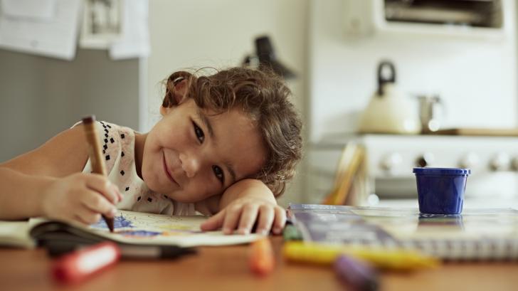 Ранно детско развитие: Защо и как да рисува дете на 5 години