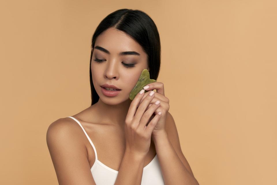  гуа ша камък масаж козметика хубост 