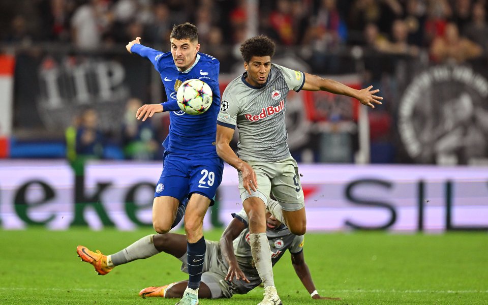 Отборът на РБ Залцбург и Челси играят при резултат 1:2 в
