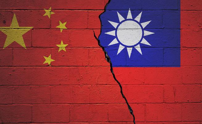 Китай ще затвори морето и небето северно от Тайван