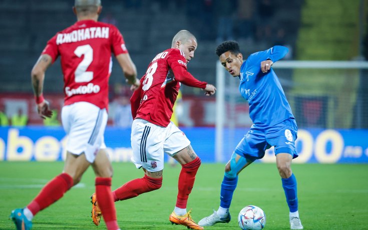 Левски отново не победи, ЦСКА 1948 си тръгна с точка от „Герена“