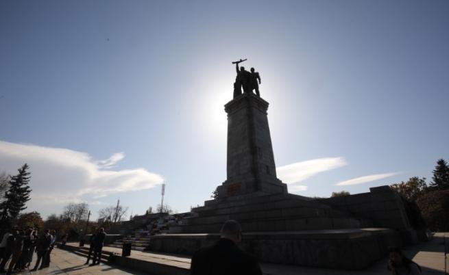 Паргов: Паметникът на Съветската армия е международно защитен