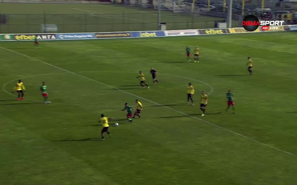 След час игра Ботев Пловдив вече водеше с 4:0. Ману