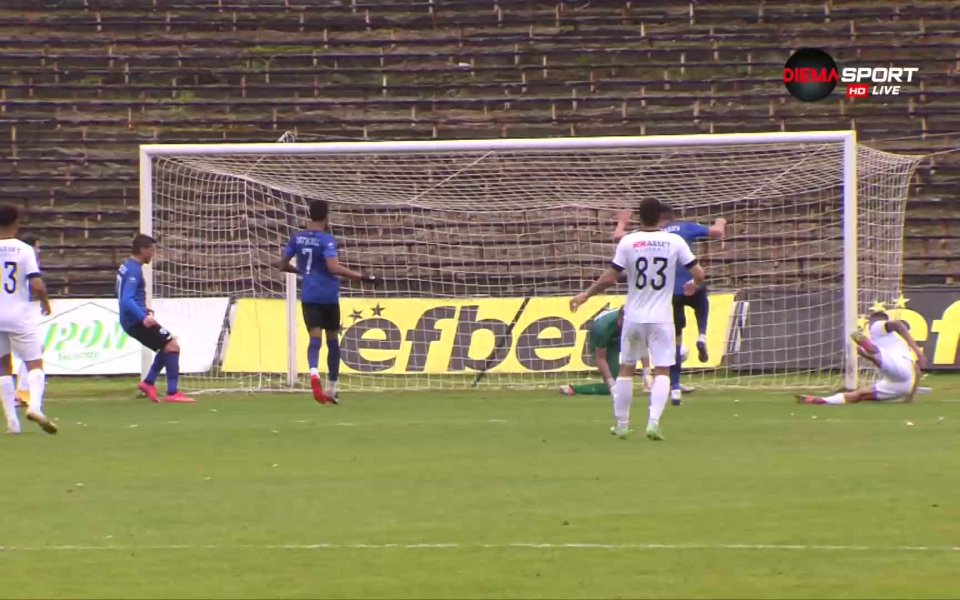 Славия поведе на Черно море в първия мач от днешната