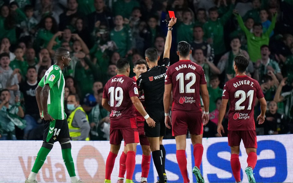 Бетис и Севиля не се биха в Ел Гран Дерби“.