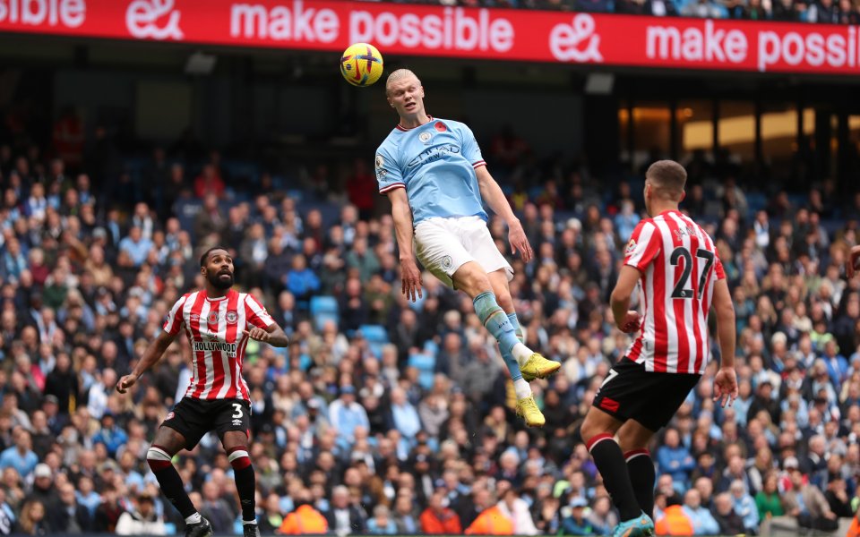 Манчестър Сити и Брентфорд играят при резултат 1:1 в мач от