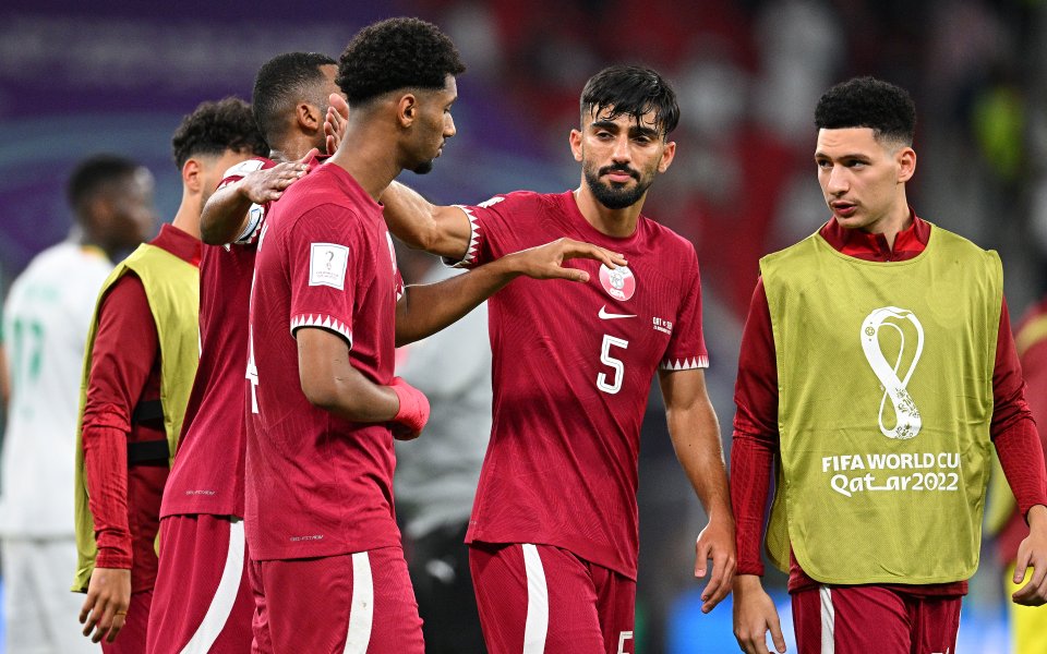 Отборът на Катар е първият отпаднал от Мондиал 2022. Страната-домакин