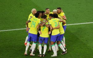 Бразилия прегази Южна Корея за едно полувреме и вече мисли за Хърватия