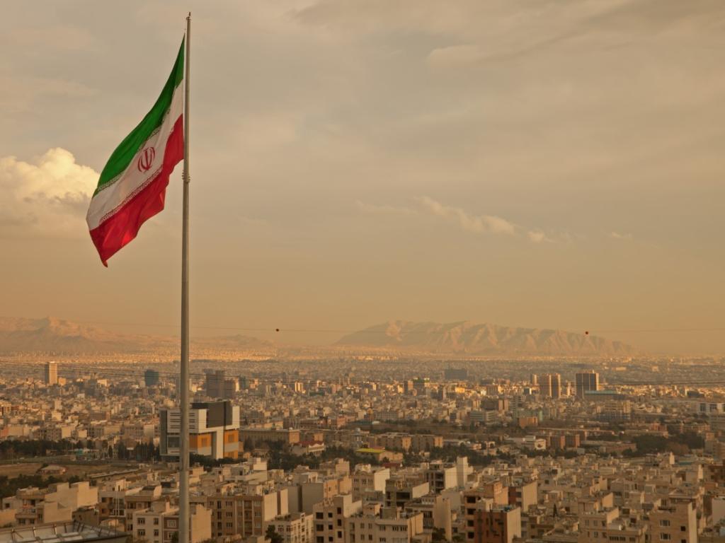 Иран засили способностите си за противовъздушна отбрана, като добави към