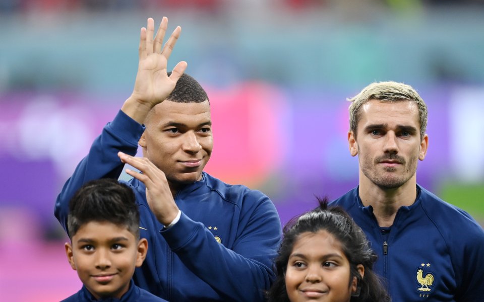 Англия се изправя срещу Франция в четвъртфинален сблъсък от Мондиал