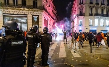 Френската полиция в южния град Монпелие преследва шофьора който удари