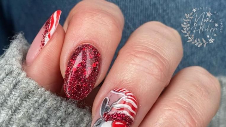  Според зодията: Маникюрът, с който ще блеснете на Коледа 