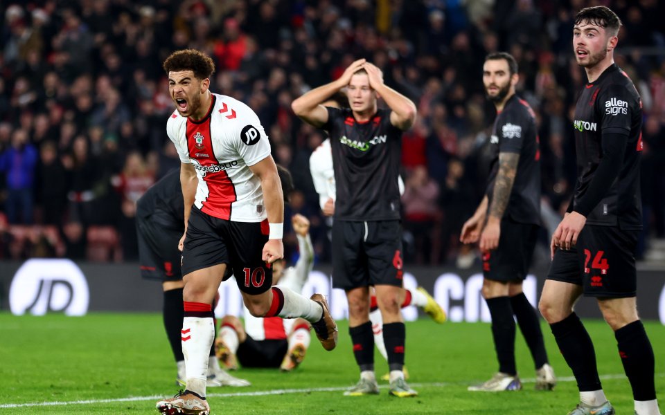 Саутхемптън победи Линкълн с 2:1 в осминафинален мач от Карабао