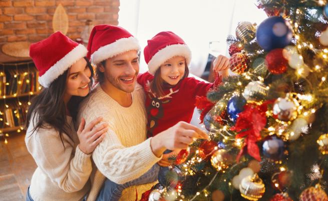 Как да декорираме елхата, за да донесе в дома ни късмет, пари и любов