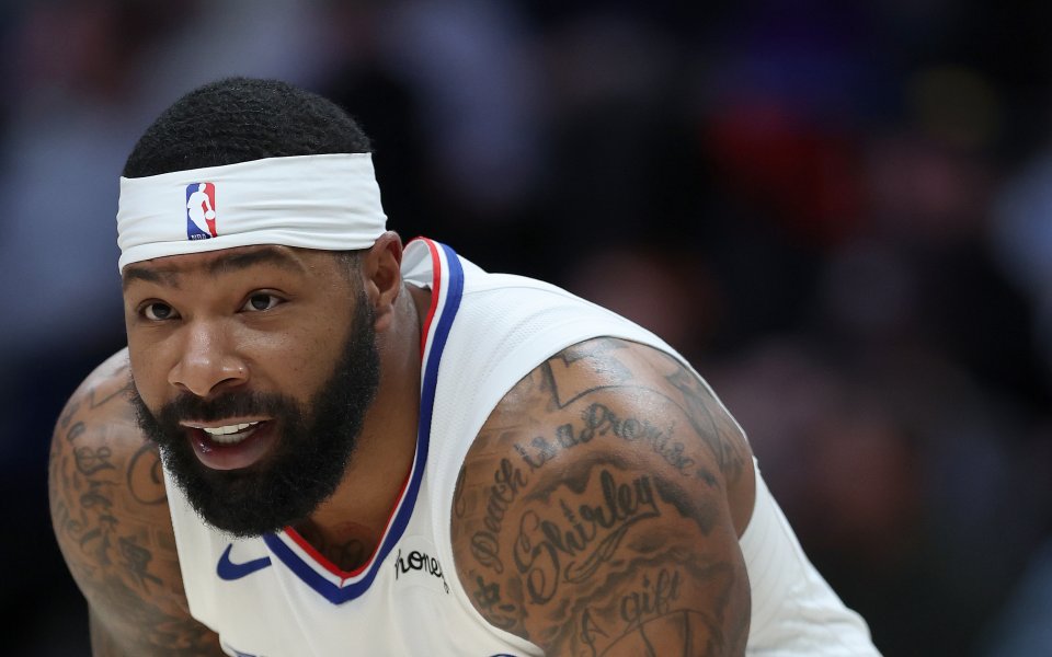 Крилото на Лос Анджелис Клипърс Маркъс Морис-старши отнесе глоба от