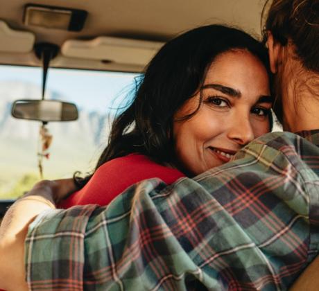 Светът е за двама може да е клише но тази