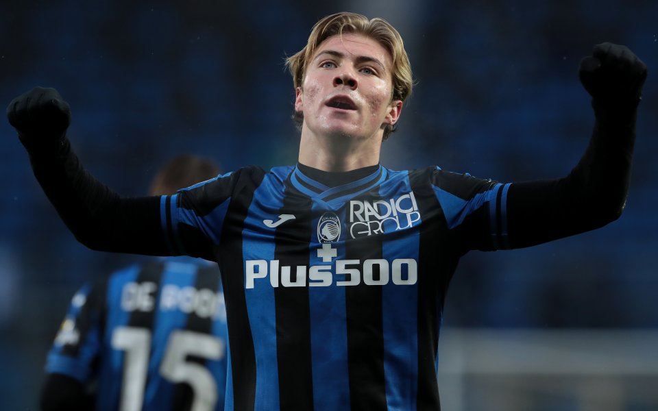 Лидерът в испанската Ла Лига – Барселона, се интересува от