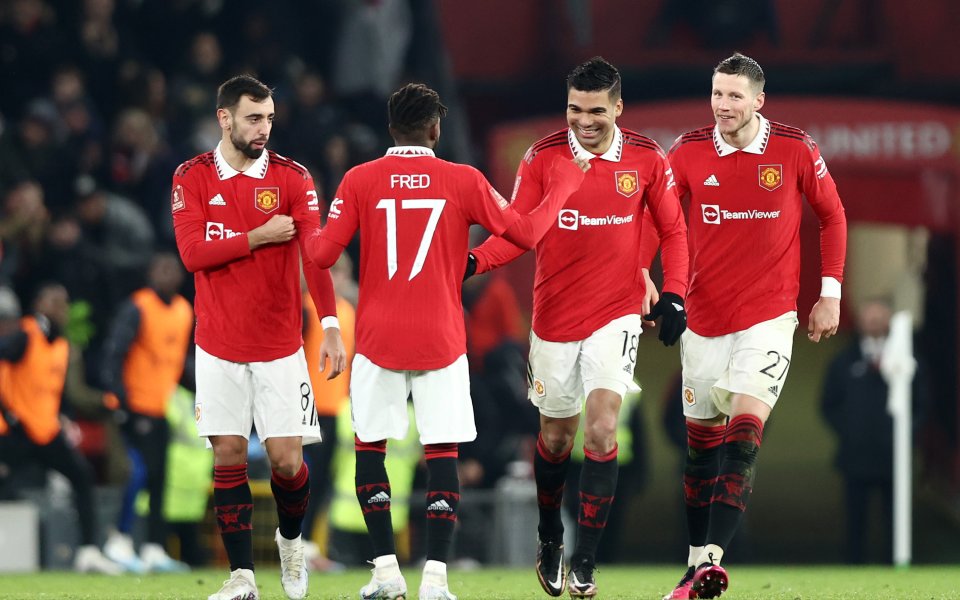 Манчестър Юнайтед посреща Кристъл Палас на своя Олд Трафорд. Двубоят