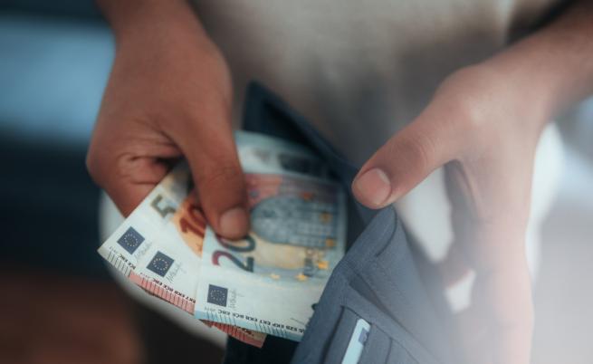 Размерът на средния осигурителен доход за януари е 1006,70 евро