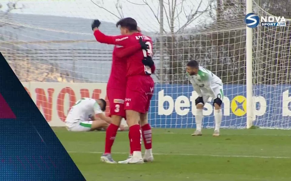 Отборът на Левадиакос претърпя тежко поражение от Волос в мач