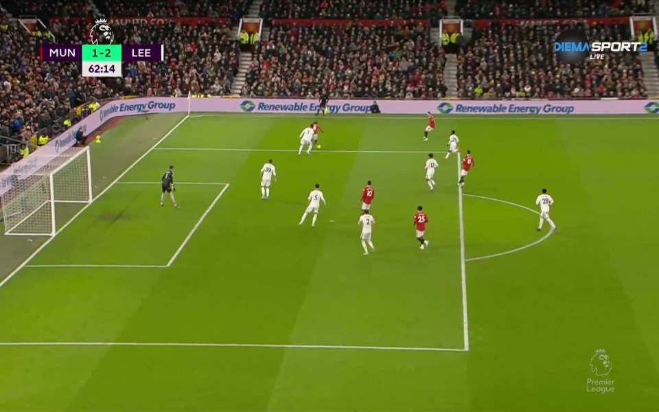 В 62-а появилият се като резерва Пелистри отклони за Диого