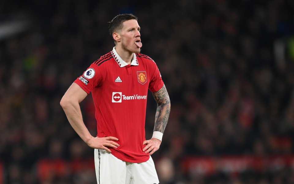 Съобщава се, че Лисандро Мартинес е кръстил новия си съотборник