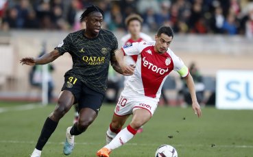 Монако и Пари Сен Жермен играят при резултат 2 0 в среща от