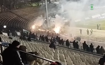 Белият празник по трибуните продължава след като феновете на Славия