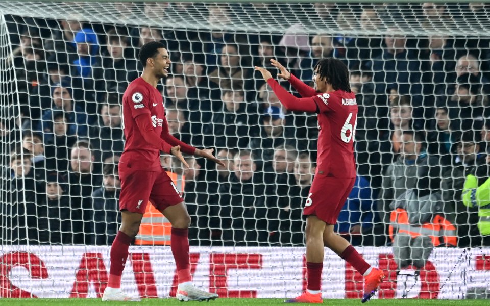 Ливърпул победи с 2:0 Евертън в дербито на Мърсисайд от