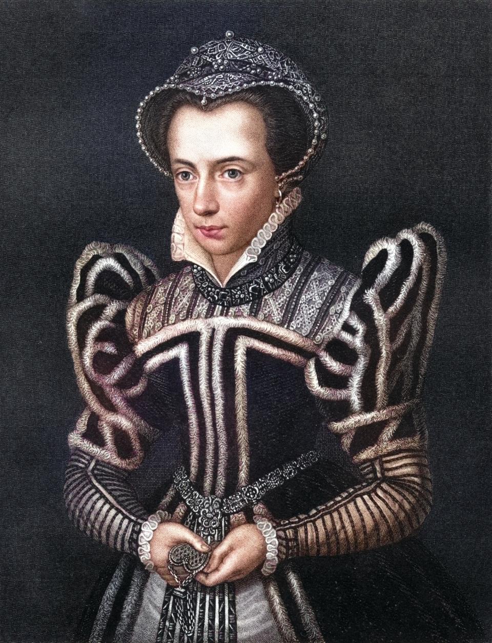  кралица 9 дни 