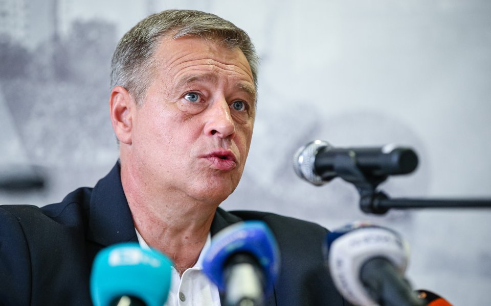 Изпълнителният директор на Левски - Ивайло Ивков, разкри, че собственикът