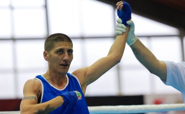 Севда Асенова ще боксира за златен медал на Международния турнир