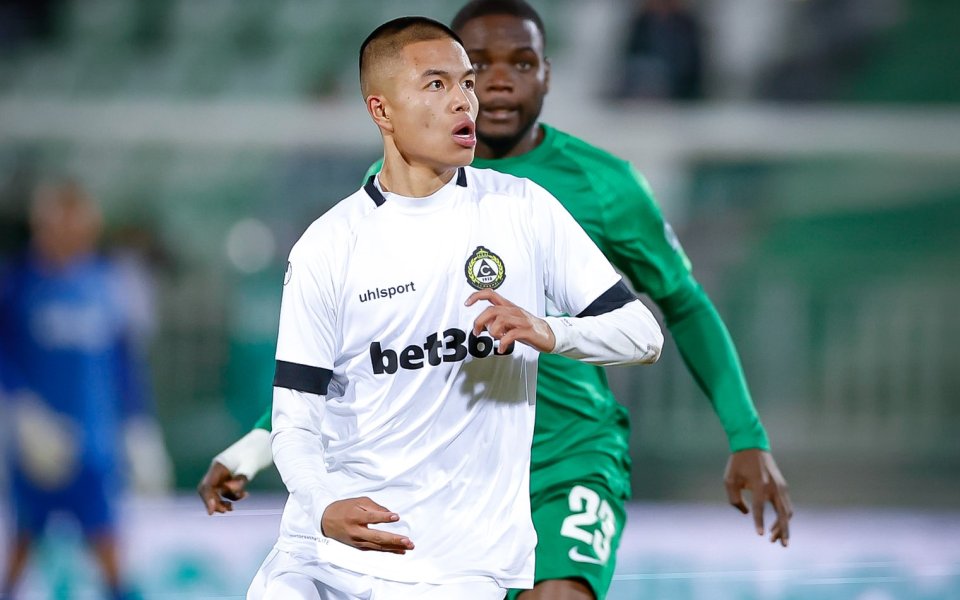 Талантът на Славия - Чунг Нгуен До, даде интервю за