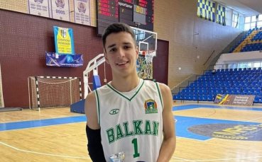Българският баскетболист Александър Гавалюгов попадна в сборен състав от хърватския