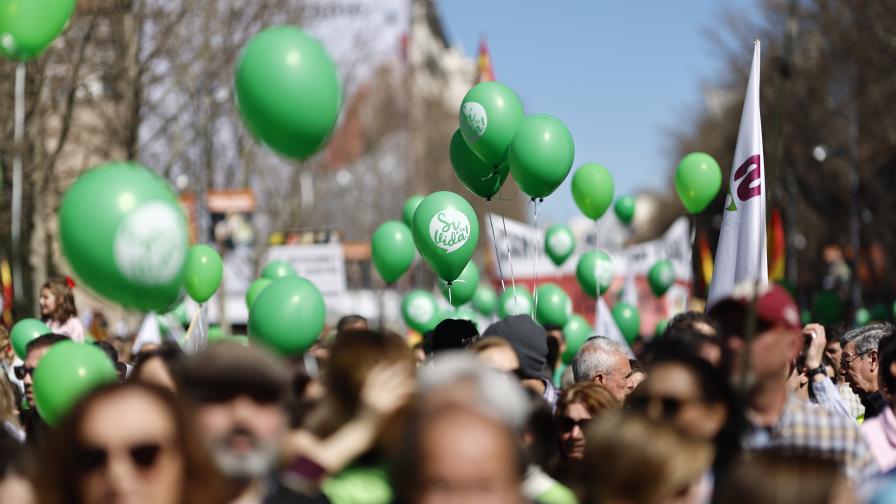 Хиляди хора протестираха в Мадрид против абортите