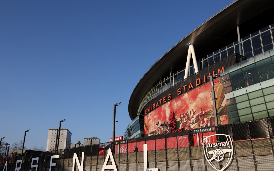 Отборът на Арсенал приема Ливърпул е един от най-интересните сблъсъци