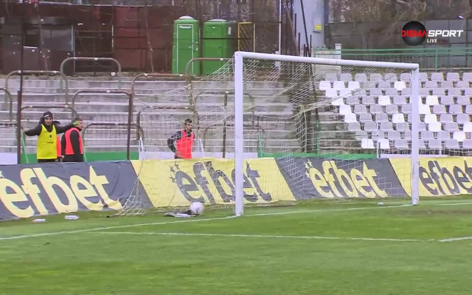 Исмаил Иса увеличава преднината на домакините. След атака отдясно, Сула