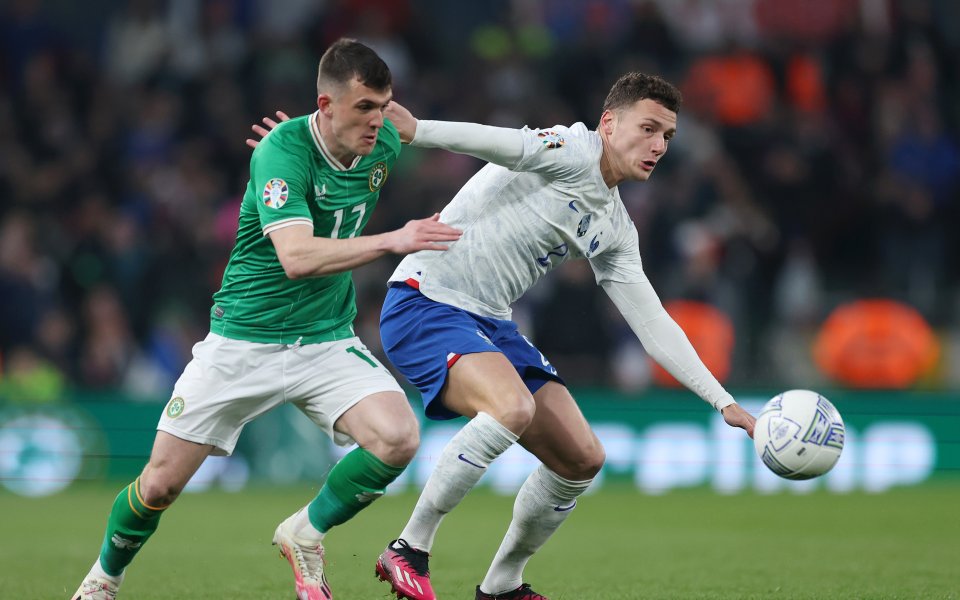 Ирландия и Франция играят при 0:0 в квалификация за Евро 2024.