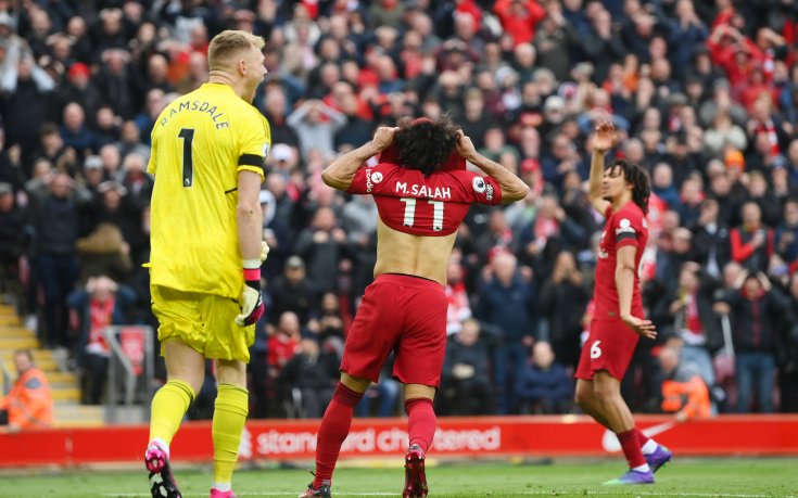 Какво шоу! Героичен вратар спря Ливърпул за грандиозен обрат срещу Арсенал в ада на 