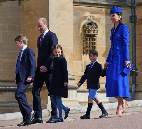 Британското кралско семейство направи традиционното си посещение на параклиса Сейнт