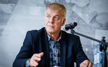 Собственикът на Левски Наско Сираков говори представянето в евротурнирите и