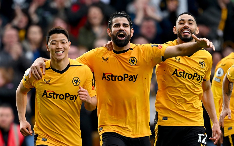 Уулвърхемптън победи с 2:0 Брентфорд в мач от 31-ия кръг