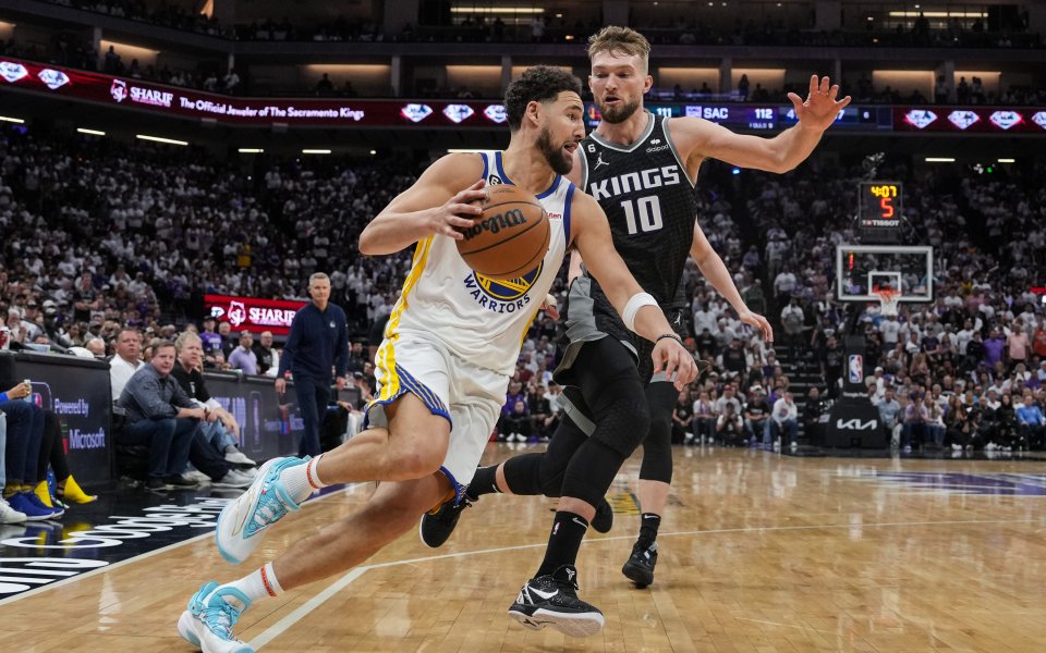 Де’Аарън Фокс вкара 38 точки в дебюта си в плейофите