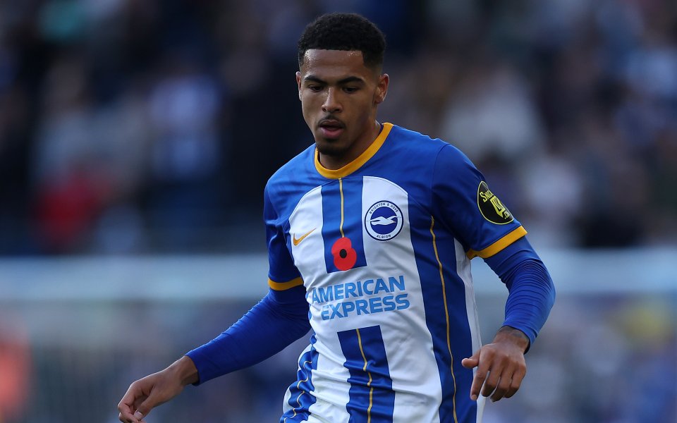 Леви Коулил, който в момента е под наем в Брайтън,