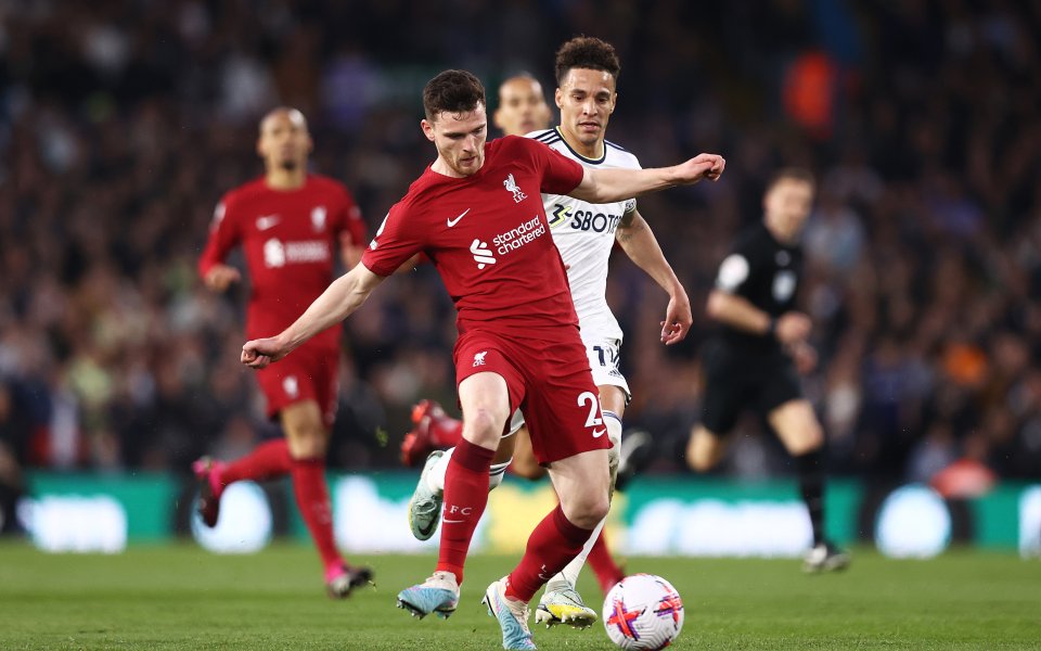 Отборите на Лийдс и Ливърпул играят при резултат 0:2 в последен